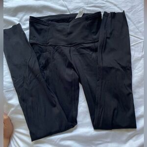 Lululemon leggings black cropped running pockets size 0